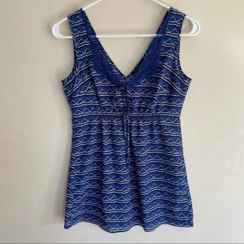 Banana Republic Blue Geometric tank XS